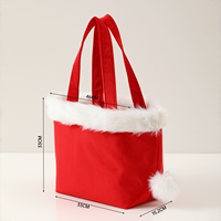 Panier-cadeau de Noël rouge en gros pour enfants avec pompons, sacs fourre-tout de Noël mignons avec monogramme
