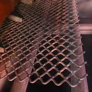 Klantspecifieke hoogwaardige 65Mn mangaanstaal draadgaas, vlakke mijnbouw zandzeef, trilzeef, roestvrijstalen filters - Product Image 5