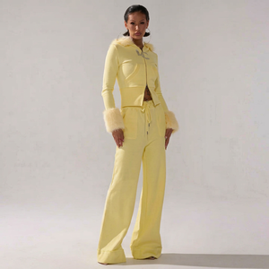 Ensemble 2 pièces en molleton jaune à capuche pour femme, coupe ample, manches longues, décontracté, toutes saisons, sweat-shirt et pantalon de jogging avec bordure en fourrure - Product Image 1
