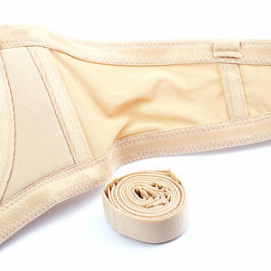 Sujetador inalámbrico Solf de encaje de talla grande con silicona antideslizante, tirantes ajustables, suave, con varillas laterales, adhesivo invisible y transpirable. - Product Image 4