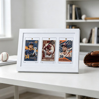 Cadre de présentation mural en bois blanc à 3 emplacements pour cartes de sport, avec couvercle de protection en plexiglas pour cartes de collection