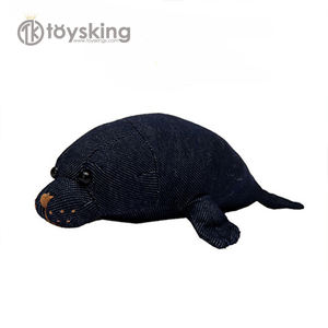 Juguetes personalizados con relleno <span class=keywords><strong>Sea</strong></span> Slug Manatee Dugong con tela de lona o felpa con logotipo privado del fabricante de China - Product Image 1