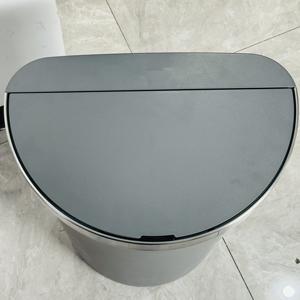 <span class=keywords><strong>Poubelle</strong></span> à capteur en plastique <span class=keywords><strong>50L</strong></span> avec anneau de retenue, <span class=keywords><strong>poubelle</strong></span> à capteur intelligent Triangle gris à piles - Product Image 6