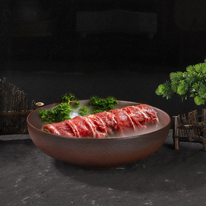 Vaisselle spéciale pour Hot Pot Mountain Breeze : Hot Pot au bœuf et soupe aigre aux champignons sauvages, Bœuf séché, Plateau glacé, Plateau de bœuf flocon de neige - Product Image 1