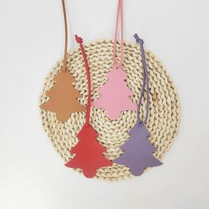 PU Leather Merry <b>Christmas</b> Keychain Decorative <b>Mini</b> Purse Charm <b>Tree</b> Shape Gift Tag for Bags - Product Image 3