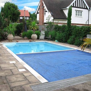 PVC-Material schützt Kinder Schwimmbad abdeckung Einziehbare Schwimmbad <span class=keywords><strong>netz</strong></span> abdeckung Automatische Pool abdeckungen - Product Image 3