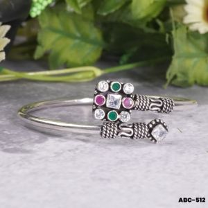 กำไลข้อมือเงินแบบเกลียวดีไซน์เรียบง่ายและมีลวดลายสำหรับสวมใส่ได้ทั้งชายและหญิง - Product Image 1