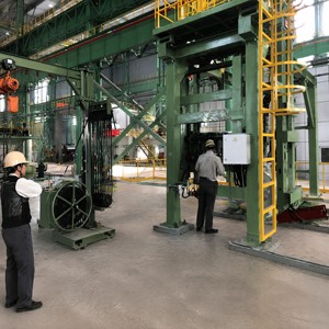 Machine de cerclage intégrée pour bobines d'acier, système d'emballage automatisé pour le serrage des bandes, pour ligne de finition de bobines métalliques - Product Image 5