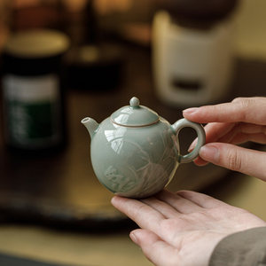 Guanlan Banana Moonlight Relief Jade Hat Teapot Ceramic Handmade Kung Fu <b>Tea</b> <b>Set</b> Round With Lid Afternoon <b>Tea</b> - Product Image 1