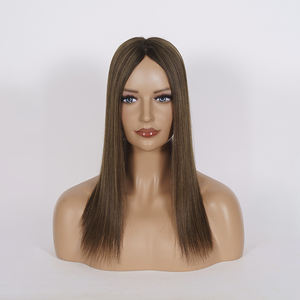 พร้อมส่ง ท็อปเปอร์ผมแท้สีน้ำตาลยุโรปแบบดิบ 5x5 ฐานโมโนเคลือบ PU พร้อมท็อปเปอร์ผมสีบลอนด์โมโนสำหรับผู้หญิง - Product Image 1