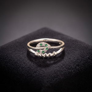 Sterling Silver 925 Modern Italian Oxidised Women's Green <b>CZ</b> Heart Pave Setting Wedding <b>Ring</b> 2.31 Gms Lightweight - Product Image 3