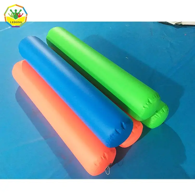 Tubes de patons gonflables en PVC longs, personnalisés, durables, pour piscine d'eau, marqueur, toile de natation pour parc aquatique, pièces