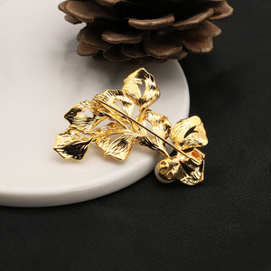 Broche de Pérolas com Design de Agrupamento de Pérolas para Decoração de Buquê de Noiva, Acessório para Vestido de Noiva, Joia Formal para Casamento - Product Image 2
