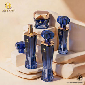 Set di Packaging in Vetro di Forma Irregolare all'Ingrosso per Marchi di Cosmetici e <span class=keywords><strong>Profumi</strong></span> di Alta Gamma - Product Image 5