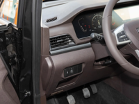 Nouveau minibus de marque BAW pour passagers Mini van 7 places Mini Bus