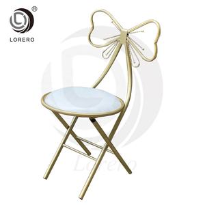 <span class=keywords><strong>Hampton</strong></span> inn, производитель мебели для отелей, Золотой металлический складной стул из искусственной кожи для свадьбы - Product Image 4