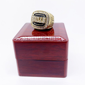 Anillo de Campeonato de los Chicago Bulls de 1992, Chapado en Oro con Diamantes, Joyería para Hombre, Regalo, Recuerdo - Product Image 4