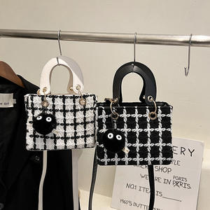 Sacs à main en PU de haute qualité pour femmes, sacs à bandoulière élégants en tissu tweed de créateur de luxe avec doublure en polyester - Product Image 6