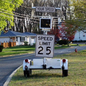 Portable solaire IP54 étanche en aluminium 300mm Radar visuel affichage numérique rétrécissement de route avertissement panneau de signalisation - Product Image 5