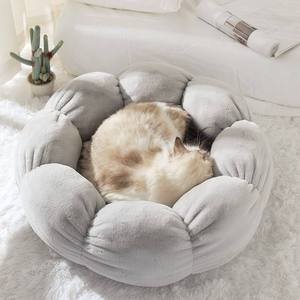 Luxury Designer and Dog <b>Bed</b> Cozy Velvet and Oxford Fabric with Flower Heating Wholesale Pet <b>Beds</b> - Product Image 1