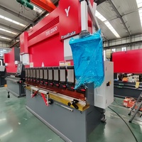 Máquina Económica para Doblar Chapas Metálicas de 70 Toneladas, Mesa de Trabajo de 2500 mm, Controlador CNC E310P, Fácil Operación para Trabajadores Principiantes