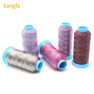 Polyester Madère Polynéon 96 couleurs <span class=keywords><strong>Machine</strong></span> <span class=keywords><strong>Fil</strong></span> À Broder 4000 Yards/bobine <span class=keywords><strong>Fil</strong></span> À Broder Panaché 40WT 120D/2 - Product Image 6