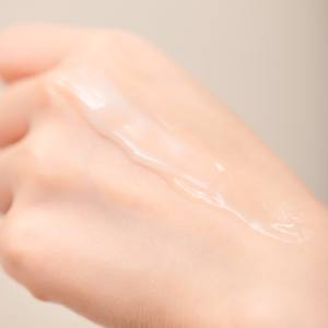 Crème hydratante pour le visage blanchissante pour adultes, antioxydante, Q10, vitamine E, OEM - Product Image 4