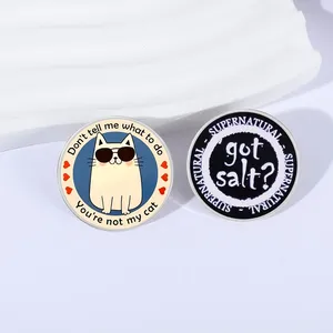 Spilla in smalto con gattino dei cartoni animati 'Non mi dire cosa fare, non sei il mio gatto', distintivo da risvolto per vestiti, gioielli, regali per amici - Product Image 2