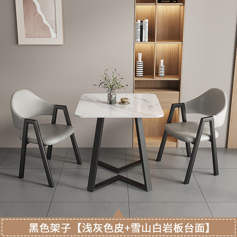 Cuir gris clair, ensemble de 2 chaises, plateau en pierre blanche "Montagne de Neige".