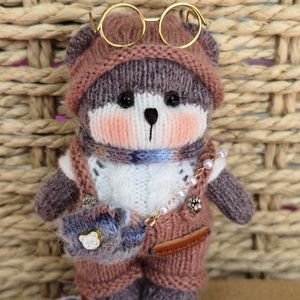 Bambole Lavorate a Mano, Orsacchiotto in Maglia, Giocattoli Artigianali da Regalo con Imbottitura in Cotone PP, Ornamento Pendente Cartone Animato Carino, Regalo 9cm - Product Image 1