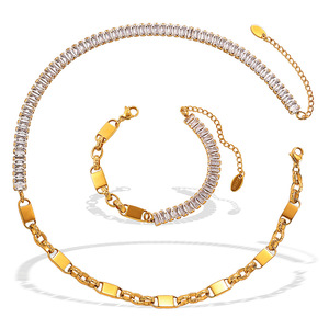 Four Leaf Clover Full Zircon Jewelry <b>Set</b> Stainless Steel Spliced Necklace <b>Bracelet</b> Luxury Niche Daily Jewelry - Product Image 4