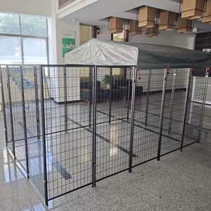 Corral Metálico Resistente para Perros Grandes con Malla de Alambre para Exteriores, con Techo Impermeable y Protección Solar a Prueba de Viento para Jardín o Granja - Product Image 1