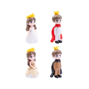 Nuovi ornamenti da giardino in plastica a forma di paesaggio con coppia di principi e principesse, decorazioni fai da te per torte a forma di cuore, artigianato decorativo per ragazze. - Product Image 5