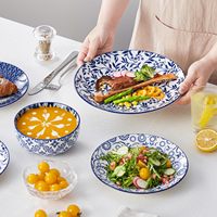 Ensemble de vaisselle en forme ronde, assiettes et bols, compatible micro-ondes et lave-vaisselle, vaisselle en porcelaine bleue et blanche classique et élaborée
