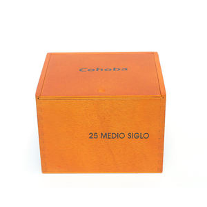 Cave à cigares cubains 25ct Armoire en bois 25 MEDIO SIGLO Boîte en <span class=keywords><strong>cèdre</strong></span> avec <span class=keywords><strong>copeaux</strong></span> <span class=keywords><strong>de</strong></span> bois <span class=keywords><strong>de</strong></span> <span class=keywords><strong>cèdre</strong></span> Mallette <span class=keywords><strong>de</strong></span> rangement pour cigares <span class=keywords><strong>de</strong></span> voyage - Product Image 1