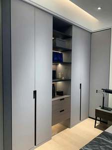 ตู้เสื้อผ้าการออกแบบที่กำหนดเองเฟอร์นิเจอร์ห้องนอนไม้แบบแยกส่วนที่ทันสมัย - Product Image 4