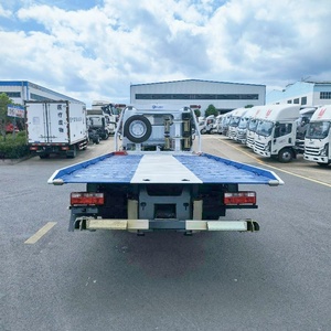 Camion de dépannage léger Dongfeng 4 tonnes à plateau 4x2 à bas prix pour le sauvetage routier et le récupération d'accidents - Product Image 6