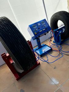 Máquina de vulcanización de neumáticos Máquina de parcheo de neumáticos Máquina de curado de neumáticos <span class=keywords><strong>para</strong></span> reparación de automóviles - Product Image 3