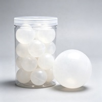 Boule flottante creuse en plastique pour l'impression, la couverture des surfaces de piscines et la gestion des eaux usées