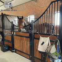 Planche de planches de rangement en bambou stable professionnelle européenne en gros de luxe en métal plat clôture pour chevaux