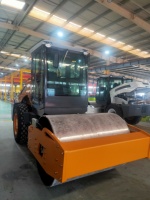 Compacteur à tambour unique de 8 tonnes, moteur diesel avec cabine climatisée