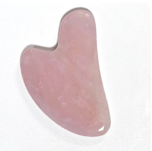 Utensilios de masaje para el rostro con piedras naturales gua sha de jade y cuarzo rosa - Product Image 1