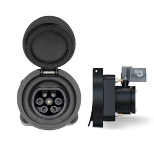 Prise de charge pour véhicule électrique de type 2, entrée femelle 16A AC avec couvercle étanche et support de fixation - Product Image 1