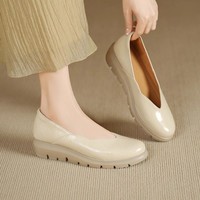 OEM ODM Mocassins décontractés pour femmes à découpe en V, dessus en PU, plateforme, semelle épaisse en caoutchouc, imperméables, multicolores, confortables