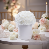 Boîte de roses éternelles de luxe personnalisées avec logo imprimé en sérigraphie, roses préservées au toucher réel, roses éternelles pour la Saint-Valentin