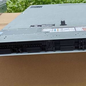 Nouveau serveur Dell PowerEdge avec processeur Intel Xeon Gold 5415+2 10SFF H755 2*1400W 1U rack R660 - Product Image 4