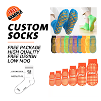 Chaussettes de trampoline personnalisées pour enfants et adultes avec poignées Chaussettes antidérapantes pour enfants garçons et filles