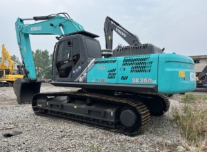 รถขุดตีนตะขาบ Kobelco SK350LC มือสองจากญี่ปุ่นแท้ น้ำหนัก 35 ตัน รถขุดไฮดรอลิก Kobelco ใช้งานน้อย เหมาะสำหรับงานเหมือง - Product Image 1