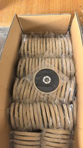 Roue de polissage en feutre de <span class=keywords><strong>laine</strong></span> de 100 mm pour le polissage fin de l'<span class=keywords><strong>acier</strong></span> inoxydable, du métal et du verre - Product Image 5