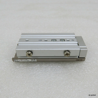 Nouveau Cylindre de table coulissante pneumatique MXQ8A-30Z en stock original CYL-TAB-I-434=B104